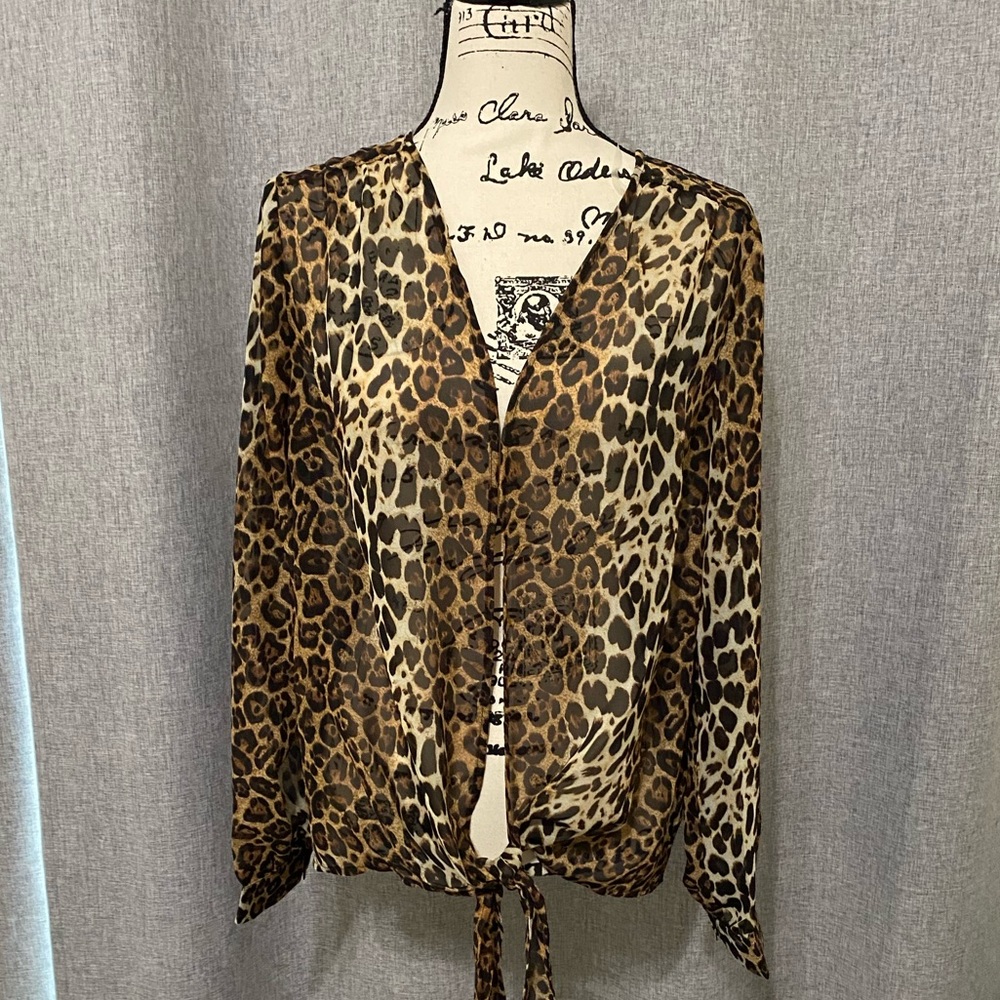 Animal print loose tie top